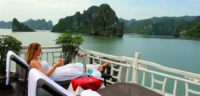 Halong Royal Heritage Cruise 