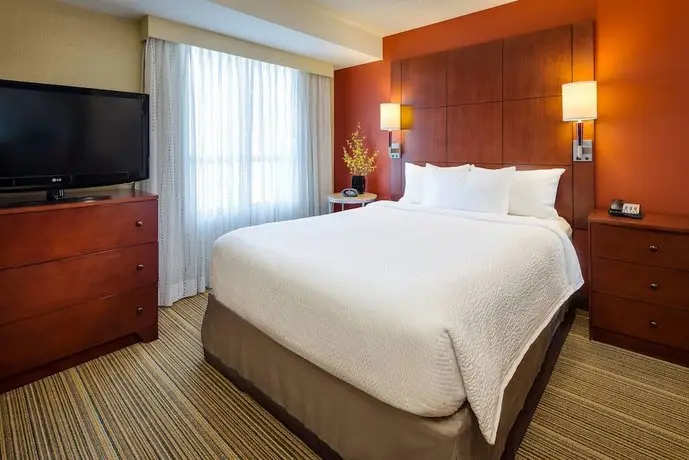 Residence Inn by Marriott Calgary Airport