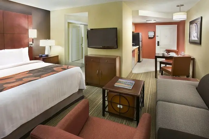 Residence Inn by Marriott Calgary Airport 