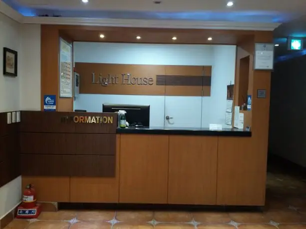 Geoje Jangseungpo Lighthouse Hotel 