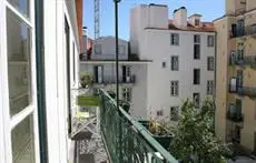 Traveling To Lisbon Chiado Apartments 