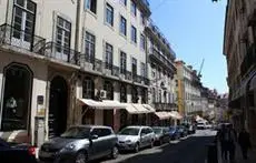 Traveling To Lisbon Chiado Apartments 