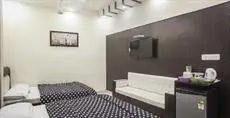 Hotel Akaal Residency 