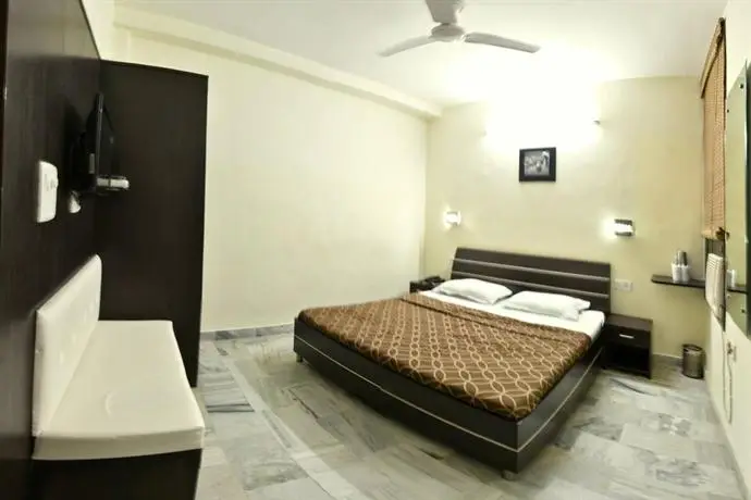 Hotel Akaal Residency 