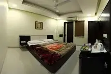 Hotel Akaal Residency 