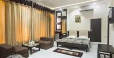 Hotel Akaal Residency 