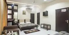 Hotel Akaal Residency 