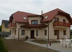 Anna Apartman 