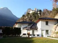 Apartments Schloss-Weissenstein-Strasse 