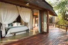 Madikwe Hills Private Game Lodge 