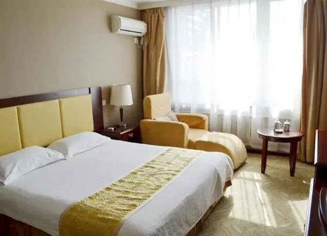 Super 8 Hotel Luoyang Peony Square