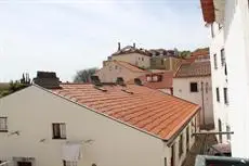 Lisbon's Castle Apartments 