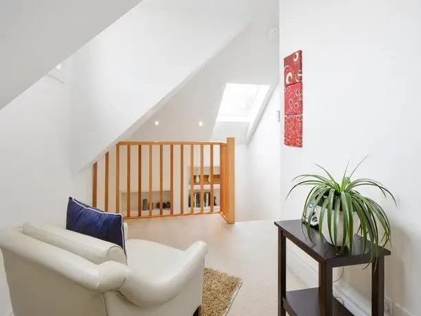 Boutique Stays - Marys Place House in Richmond