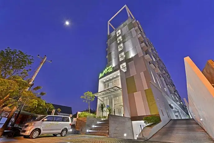 Whiz Hotel Pemuda Semarang 