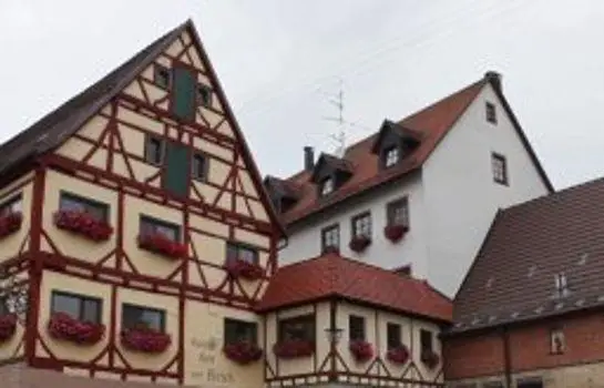 Gasthof Hotel Zum Hirsch S