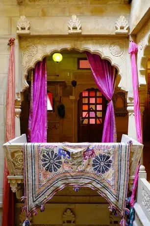 Hotel Garh Jaisal Haveli 