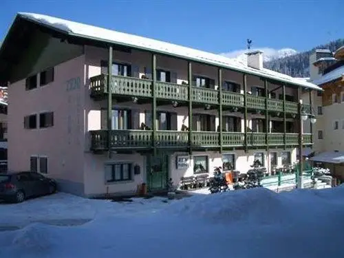 Hotel Zeni 