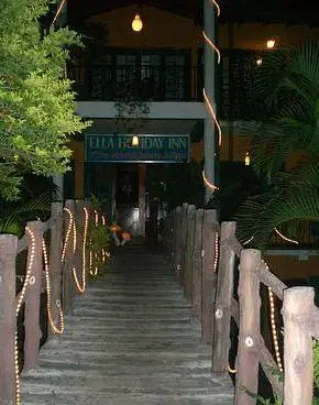 Ella Village Inn