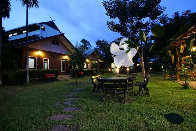 GongKaew HuenKum - Hostel