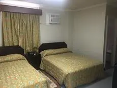 Regency Suites Hotel 