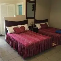 Regency Suites Hotel 