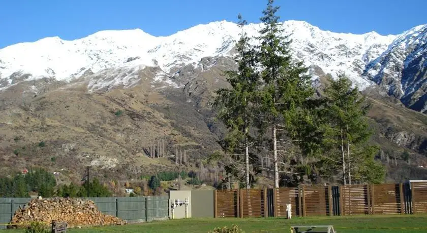 Queenstown Top 10 Holiday Park 