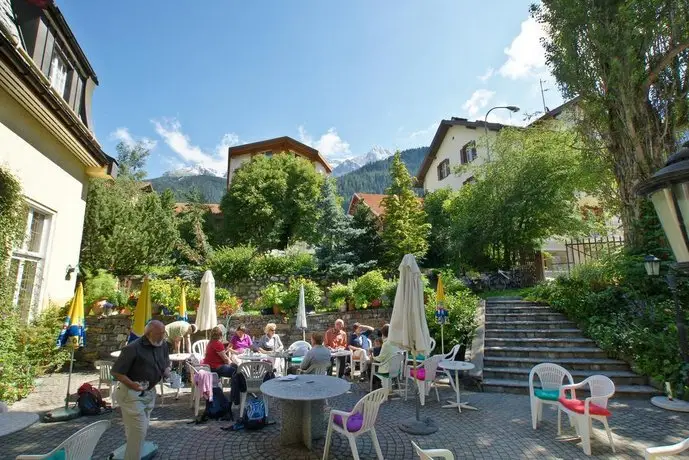 Hotel Piz Mitgel 