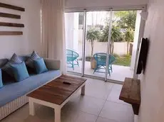 Le Beachclub Service Apartments and Villas 