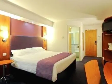 Premier Inn Coventry City Centre Earlsdon Park Hotel