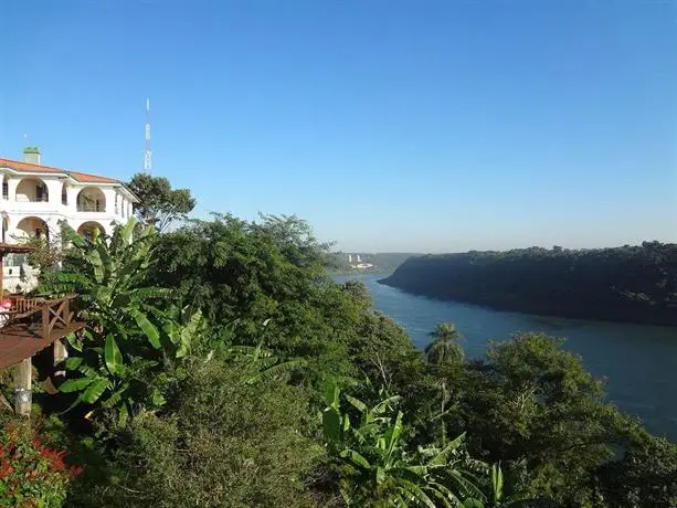 Casa Blanca Ciudad Del Este 