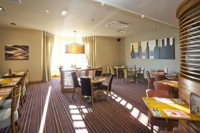 Premier Inn Inverness West 