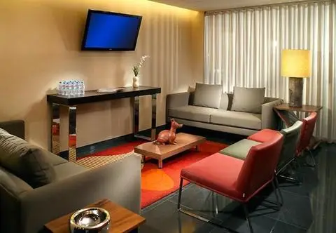 Courtyard by Marriott Mexico City Airport 