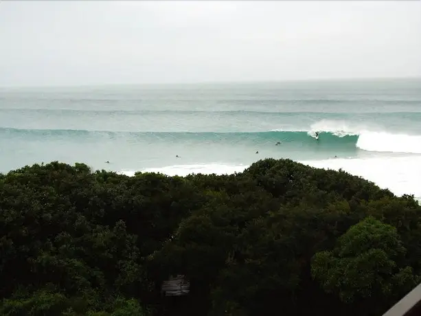 Shaloha Guesthouse on Supertubes 