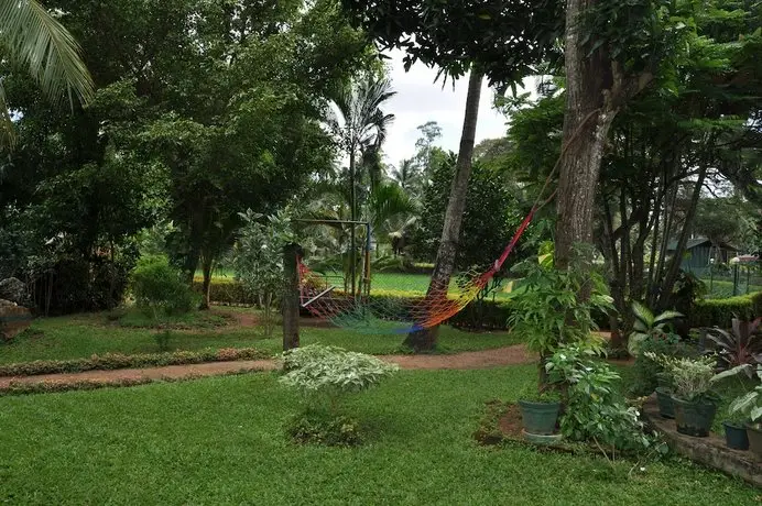 Nilketha Villa Eco Hotel 