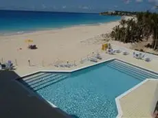 Turtle's Nest Beach Resort 