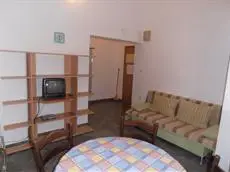 Apartments Sersic Baska 