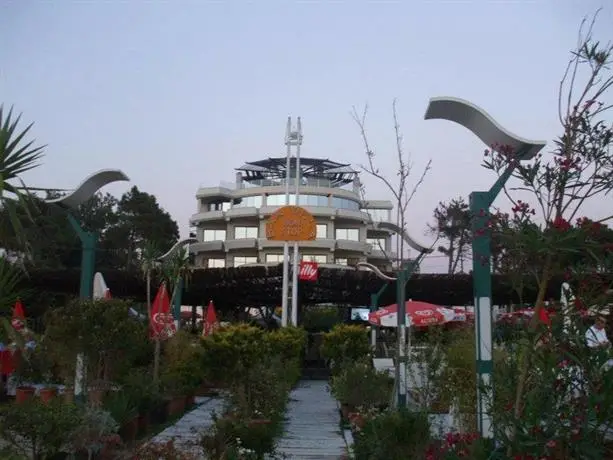 Vela Hotel 