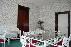 Edgehill Manor Guest House 