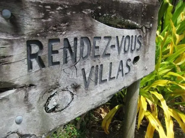 Rendezvous Villas 