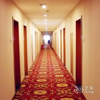 Qufu Ying Hotel