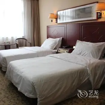 Qufu Ying Hotel 