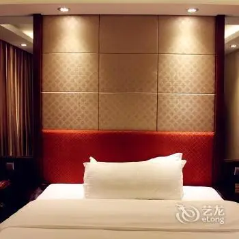 Qufu Ying Hotel 