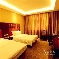 Qufu Ying Hotel 