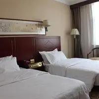 Qufu Ying Hotel 