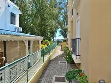 Paradya Beach Apartments 