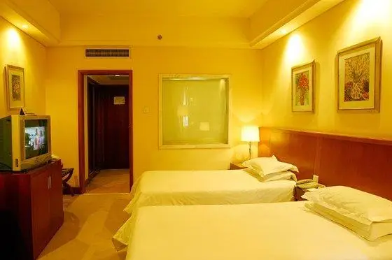 Rong Hua Hotel Linyi 