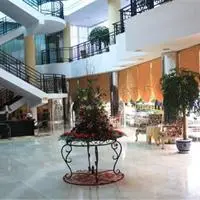 Jinjiang Jinqiao Hotel 