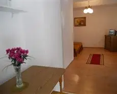 Eden Villa Csaladi Apartmanhaz 