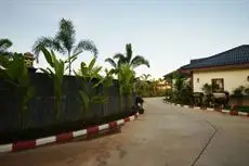 Baan Suan Rim Nam Resort Surat Thani 