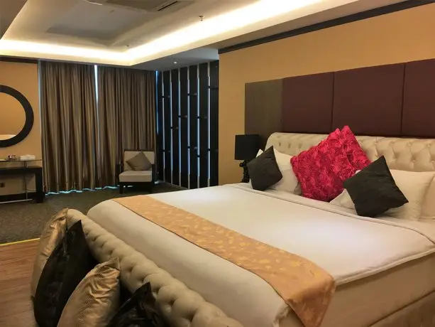 Kinta Riverfront Hotel & Suites 